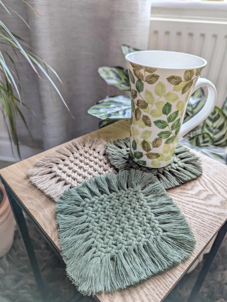 Macrame Coaster Astrantia - Handmade Boho Table Decor, 100% Recycled Cotton