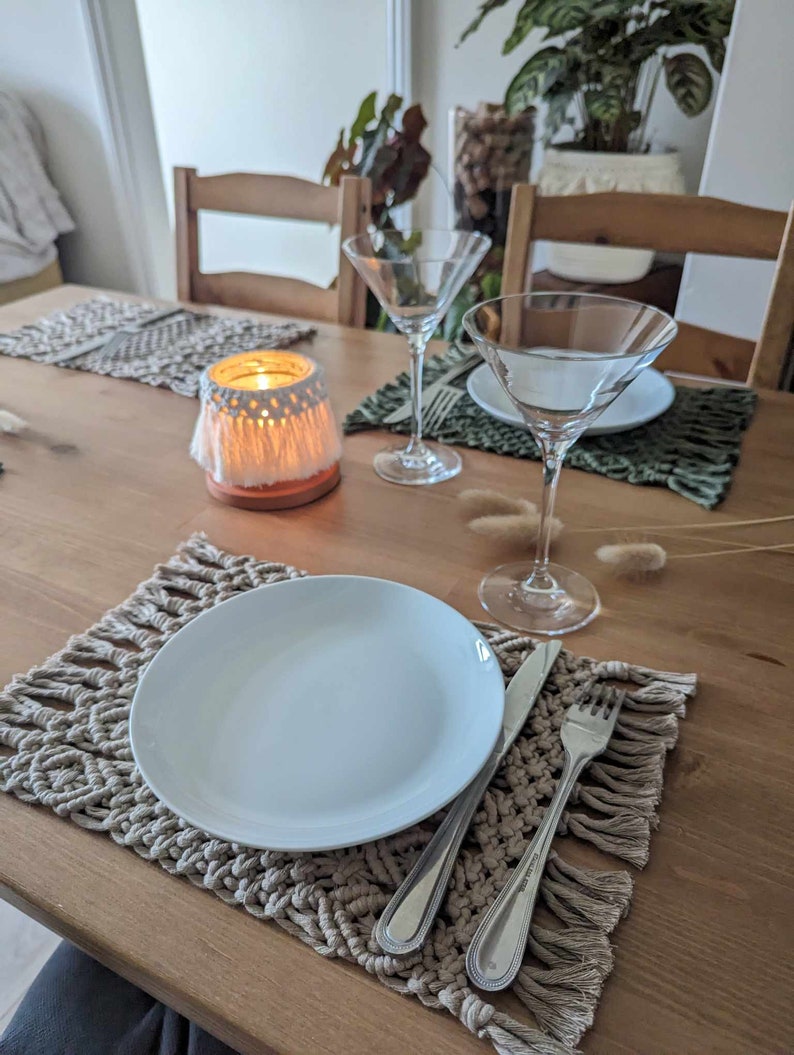 Macrame Placemat Lotus - Boho Table Decor, Scandi Style, 22cm x 35cm, Recycled Cotton