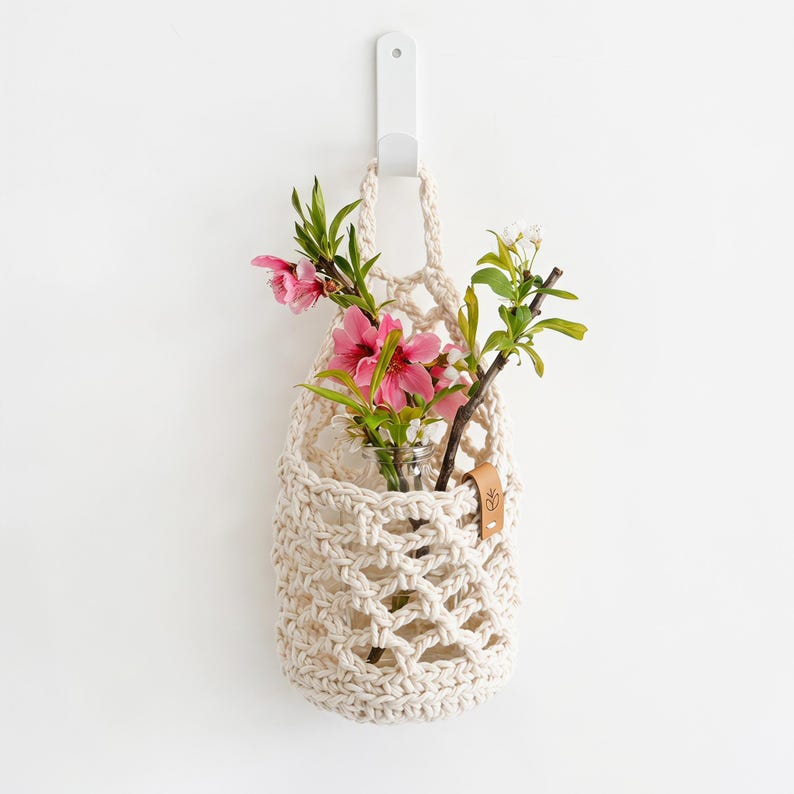 Teardrop Woven Hanging Basket Boho Wall Organizer Rustic Kitchen Produce Holder